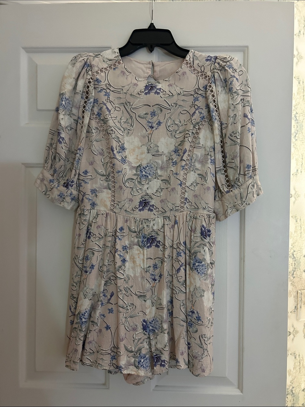Express Floral Lace-Trim Mini Dress in Light Beige and Blue